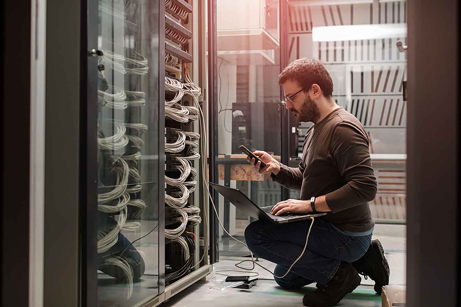 Stock Banner 1 Man Server Room Thumbnail